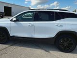 Used 2022 GMC Terrain SLT w/ Tech Package image 5