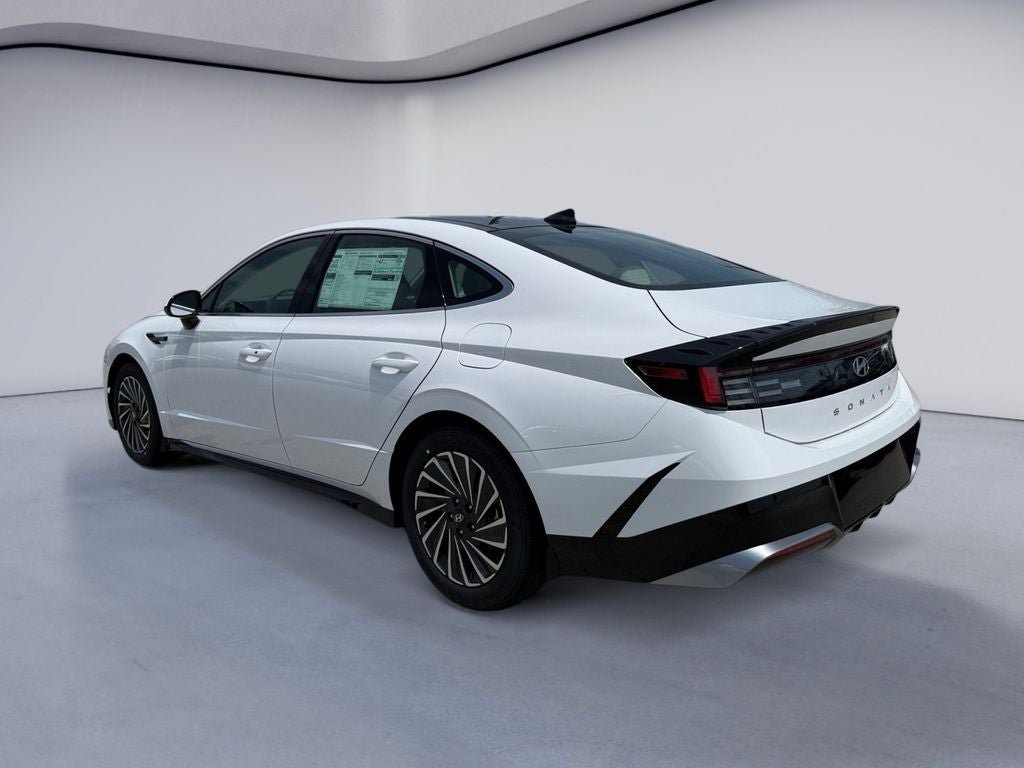 New 2026 Hyundai Sonata SEL FWD image 3