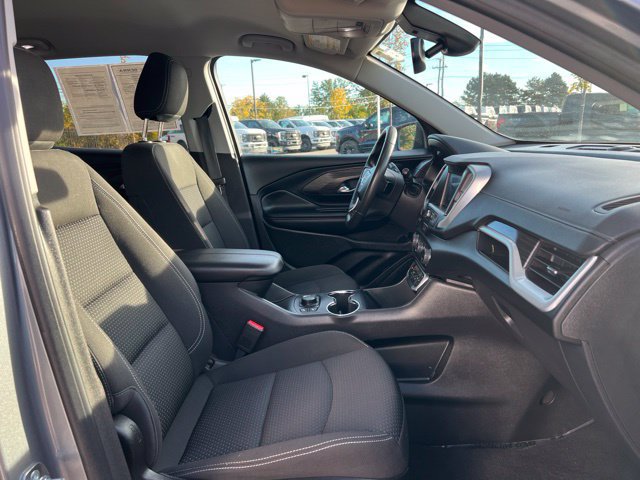 Used 2024 GMC Terrain SLE w/ Driver Convenience Package AWD/4WD image 11