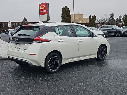 Used 2023 Nissan Leaf SV Plus image 12