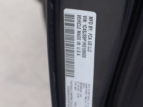 Used 2024 Jeep Wagoneer L Series II w/ Convenience Group I AWD/4WD image 32