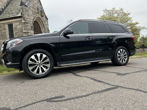 Used 2019 Mercedes-Benz GLS 450 4MATIC image 14