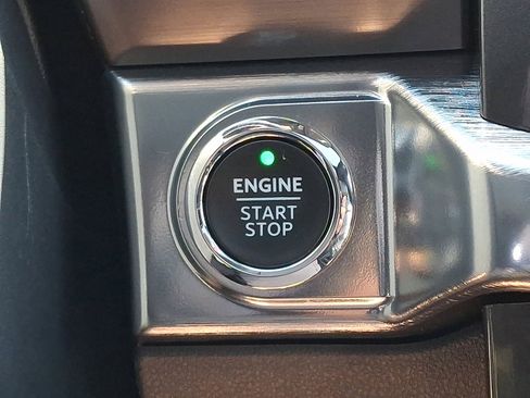 Certified 2021 Ford F150 Lariat w/ Equipment Group 502A High AWD/4WD image 24