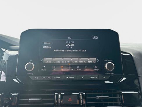 New 2025 Nissan Pathfinder SV image 20