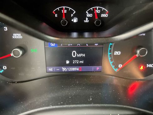 Used 2019 GMC Canyon SLE w/ Driver Alert Package AWD/4WD image 8
