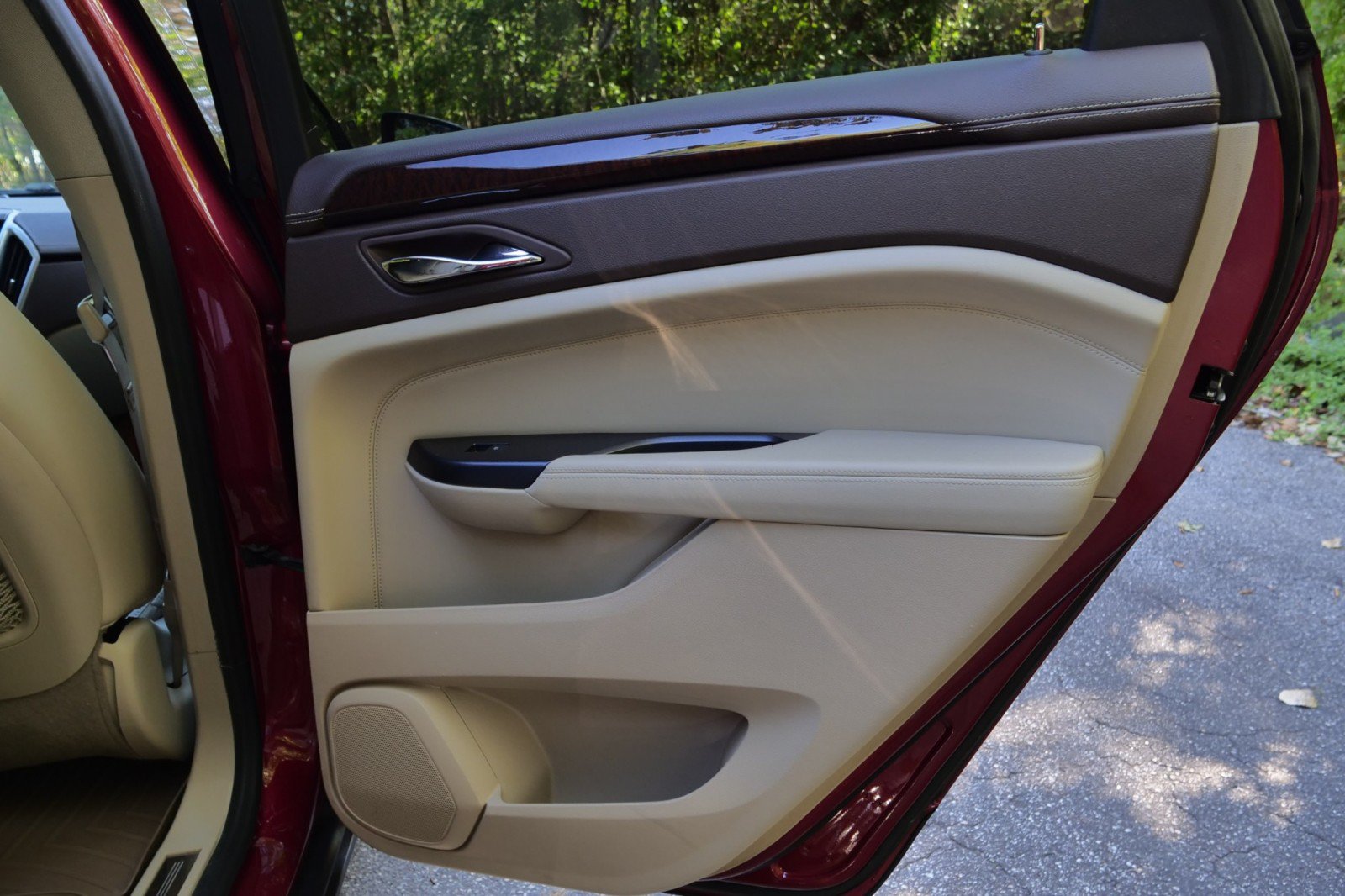 Used 2013 Cadillac SRX Performance w/ Driver Awareness Package FWD image 21