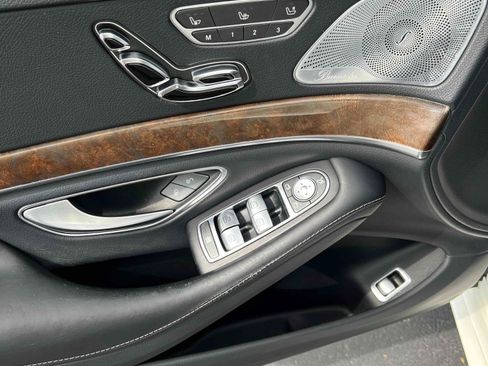 Used 2015 Mercedes-Benz S 550 Sedan image 50
