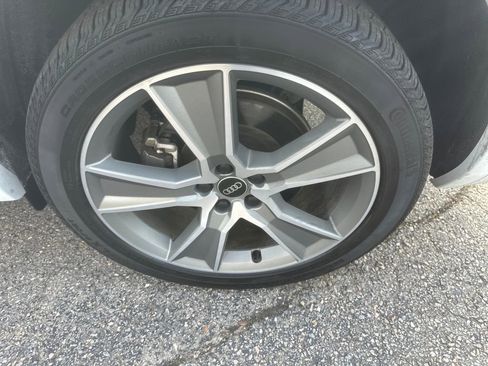 Used 2025 Audi Q5 2.0T Premium image 15