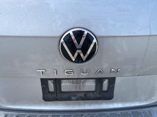 Used 2023 Volkswagen Tiguan SE FWD image 17
