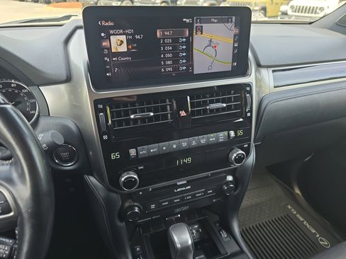 Used 2022 Lexus GX 460 Premium w/ Premium Plus Package AWD/4WD image 22
