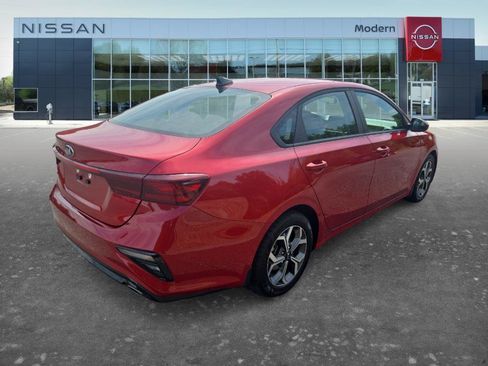 Used 2021 Kia Forte LXS FWD image 5
