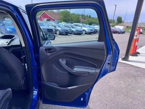 Used 2019 Ford Escape S FWD image 15