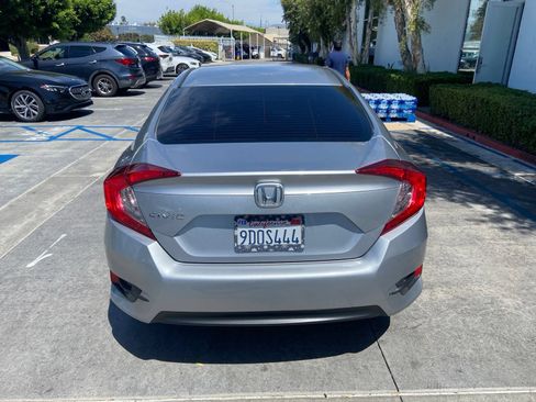 Used 2018 Honda Civic LX image 4
