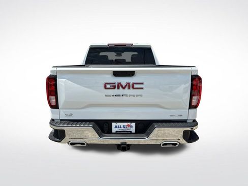 Used 2025 GMC Sierra 1500 SLE w/ X31 Off-Road Package AWD/4WD image 9