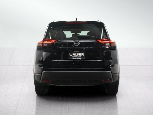 Certified 2026 Nissan Rogue Dark Armor AWD/4WD image 4