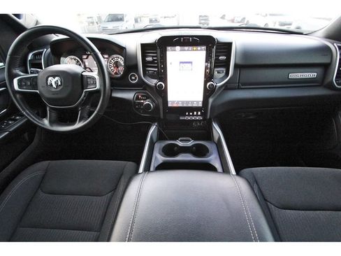 Used 2023 RAM 1500 Big Horn AWD/4WD image 10