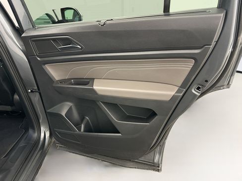 Used 2023 Volkswagen Atlas SE AWD/4WD image 31