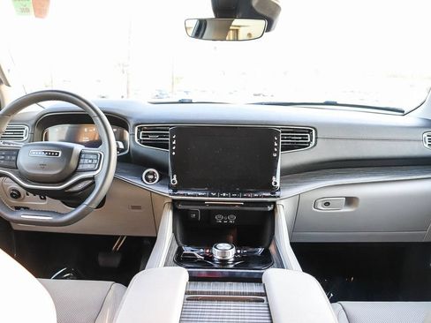 Used 2024 Jeep Wagoneer Series II AWD/4WD image 14