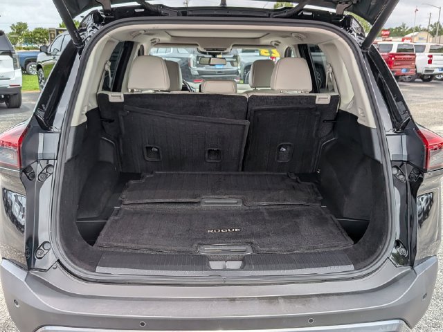 Used 2023 Nissan Rogue SL w/ SL Premium Package AWD/4WD image 29