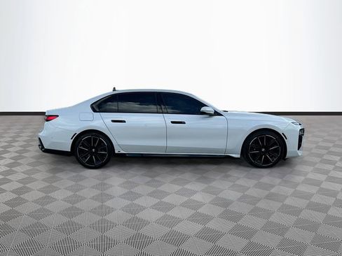 Used 2023 BMW 760i xDrive AWD/4WD image 4