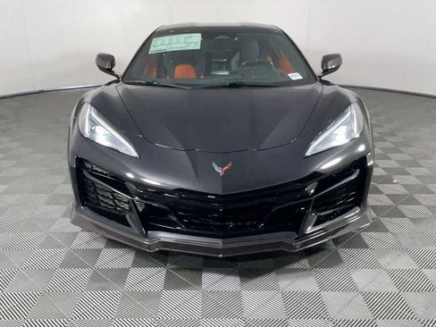 New 2025 Chevrolet Corvette E-Ray w/ ZER Performance Package image 9