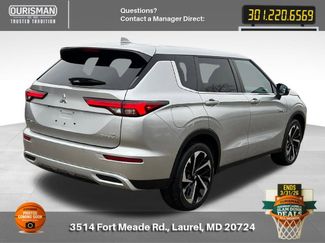Used 2023 Mitsubishi Outlander SE video 2