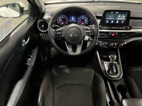 Used 2021 Kia Forte LXS FWD image 18