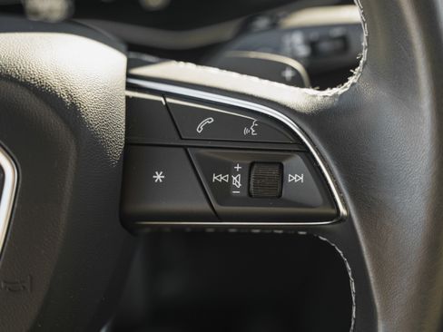 Used 2022 Audi Q8 Premium Plus w/ Premium Plus Package image 19