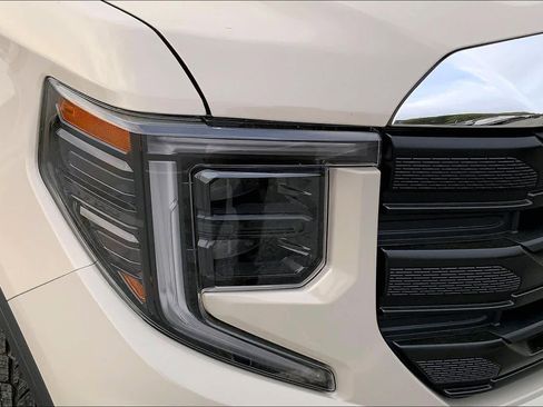 New 2026 GMC Sierra 1500 Pro w/ Pro Value Package image 13