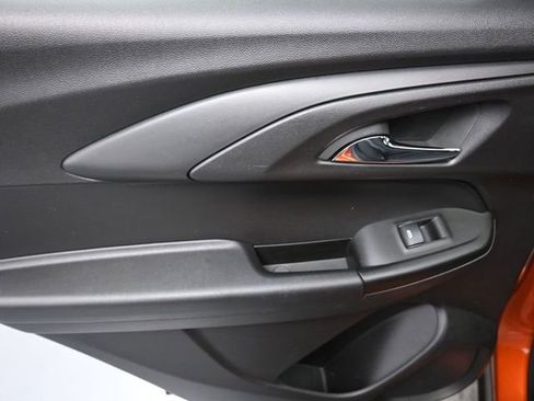 Used 2023 Chevrolet TrailBlazer ACTIV w/ Sun and Liftgate Package image 19