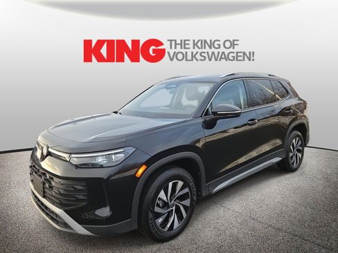 New 2026 Volkswagen Tiguan S image 8