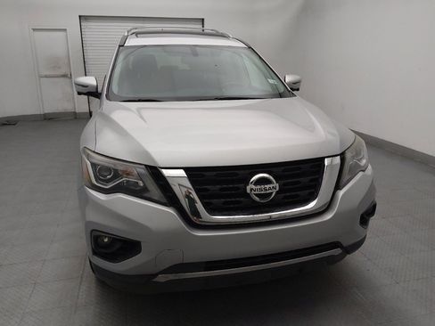 Used 2018 Nissan Pathfinder SL w/ SL Premium Package AWD/4WD image 14