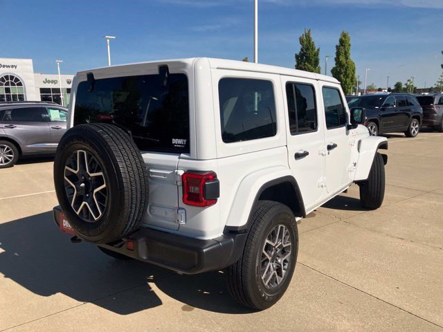 Certified 2025 Jeep Wrangler Unlimited Sahara AWD/4WD image 6
