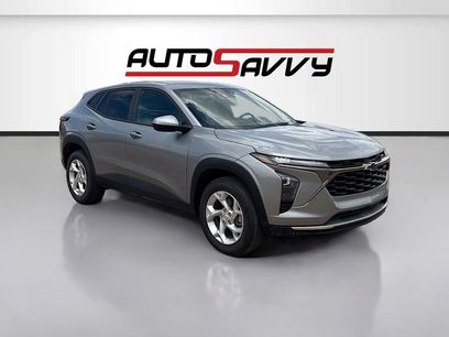Used 2026 Chevrolet Trax LS w/ LS Convenience Package