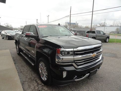 Used 2018 Chevrolet Silverado 1500 High Country image 4