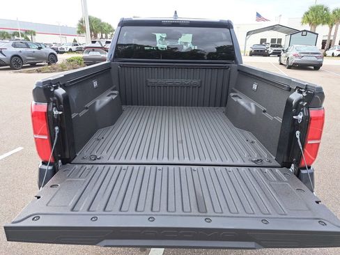 Certified 2025 Toyota Tacoma TRD Off-Road image 6