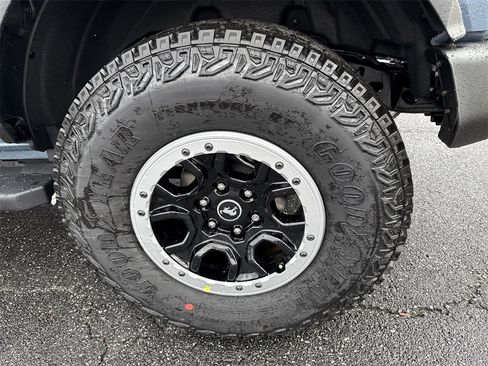 New 2025 Ford Bronco Base w/ Sasquatch Package image 20