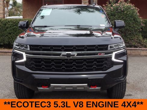 Used 2022 Chevrolet Suburban Z71 w/ Luxury Package AWD/4WD image 3
