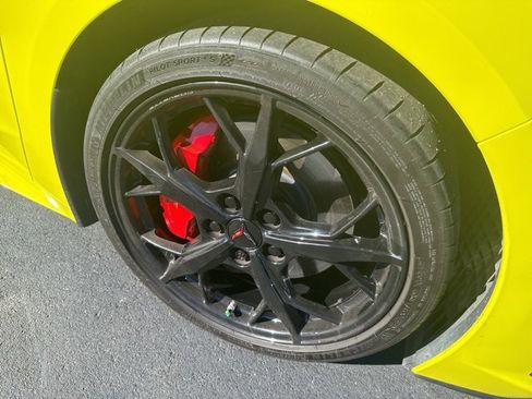 Used 2020 Chevrolet Corvette Stingray Preferred Cpe w/ 2LT Preferred Equipment Group image 14