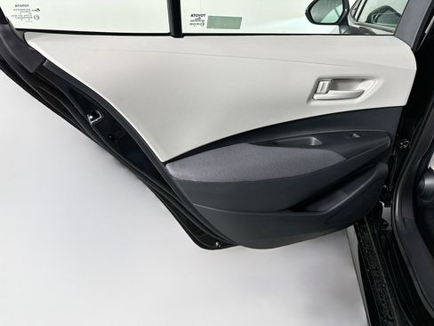 Used 2026 Toyota Corolla LE w/ LE Premium Package image 26
