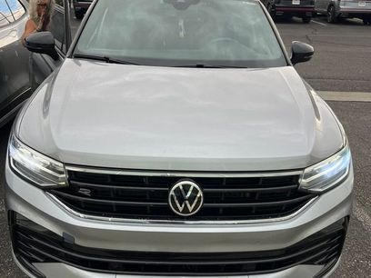 Used 2022 Volkswagen Tiguan SE R-Line
