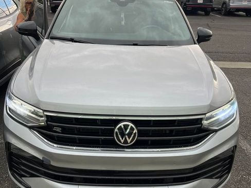 Used 2022 Volkswagen Tiguan SE R-Line AWD/4WD image 1