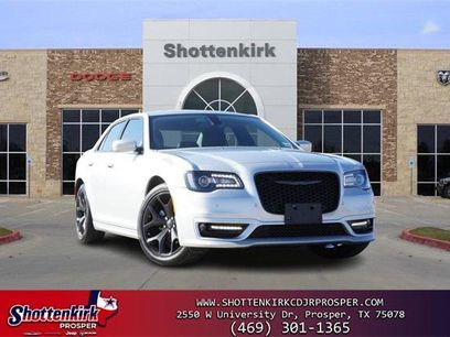 Certified 2022 Chrysler 300 Touring L
