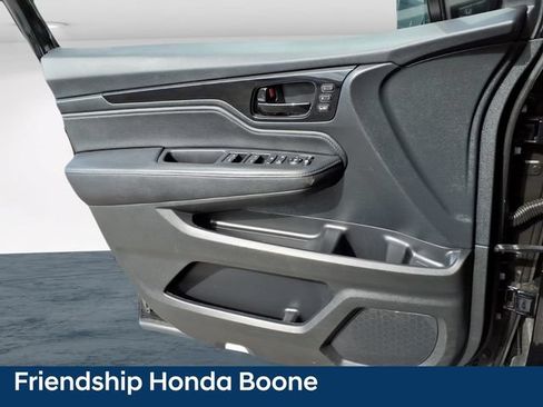 Used 2023 Honda Odyssey Elite image 28
