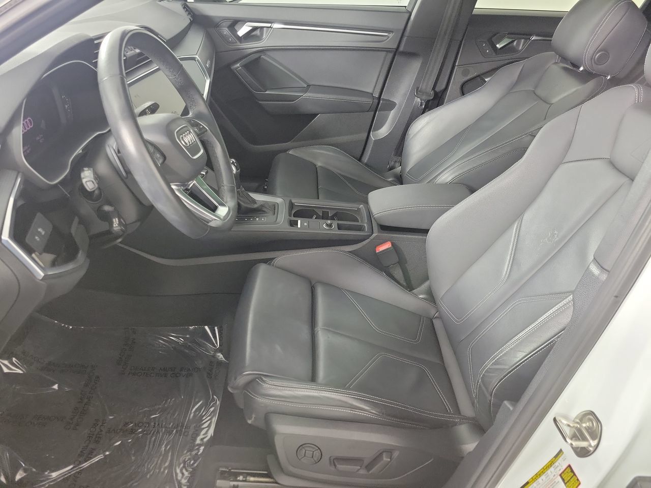 Used 2023 Audi Q3 2.0T Premium w/ Black Optic Sport Package AWD/4WD image 11