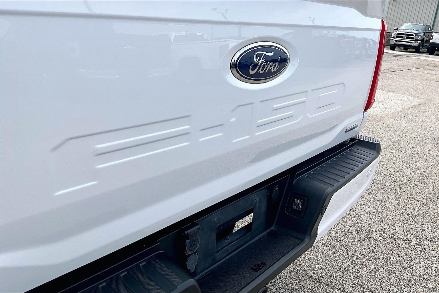 Used 2022 Ford F150 XLT w/ Equipment Group 302A High AWD/4WD image 31
