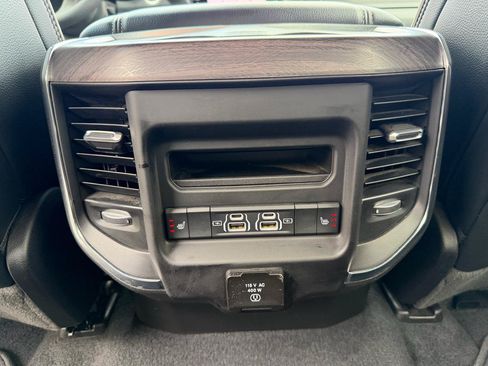 Used 2026 RAM 1500 Laramie AWD/4WD image 18