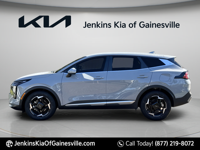 Used 2026 Kia Sportage EX FWD image 7