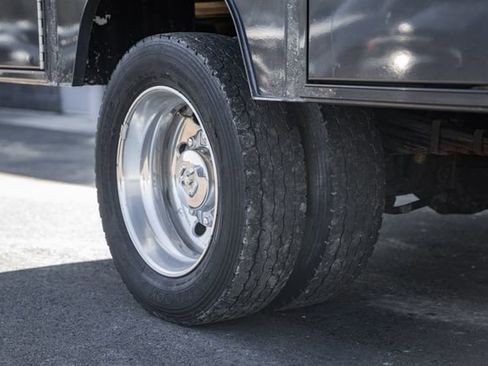 Used 2021 RAM 5500 SLT w/ Quick Order Package 2YG SLT image 28