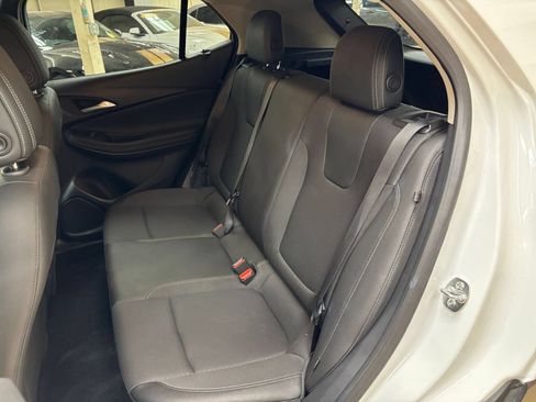 Used 2025 Buick Encore GX Preferred FWD image 37